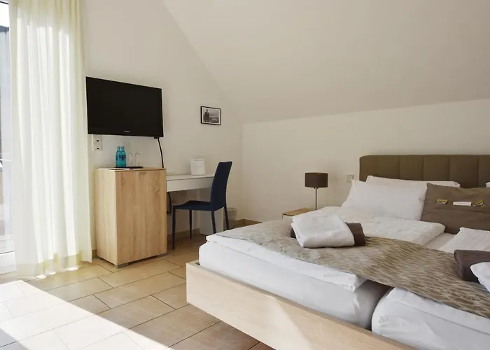 Pastori - Historische Lichtspielgasthaus 아파트