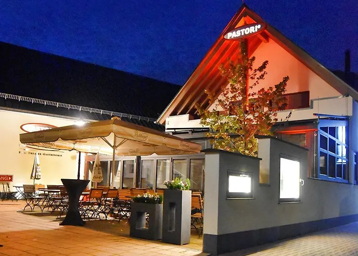 Pastori - Historische Lichtspielgasthaus 아파트